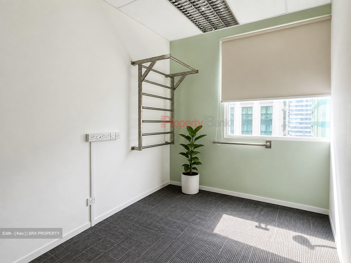 Burlington Square (D7), Office #611082221
